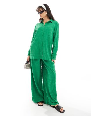 Esmée Textured Long Sleeve Beach Shirt In Green - Part Of A Set