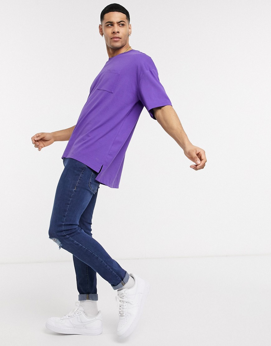Esprit - T-shirt oversize squadrata viola