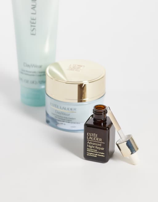 Estee Lauder DayWear Skincare Gift Set - 41% Saving, 4 of 4