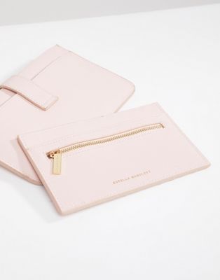 Estella Bartlett - Pink Skies Ahead - Rosa reseplånbok med korthållare