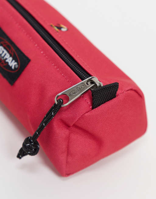 Estuche rojo Benchmark de Eastpak ASOS