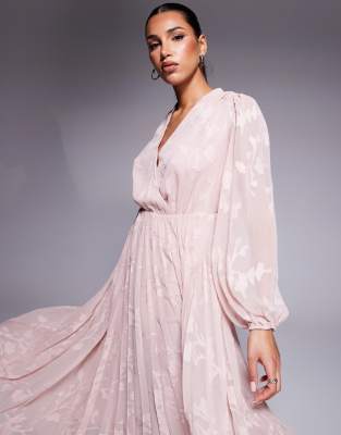 Ever New Belted Textured Maxi Dress In Neutral