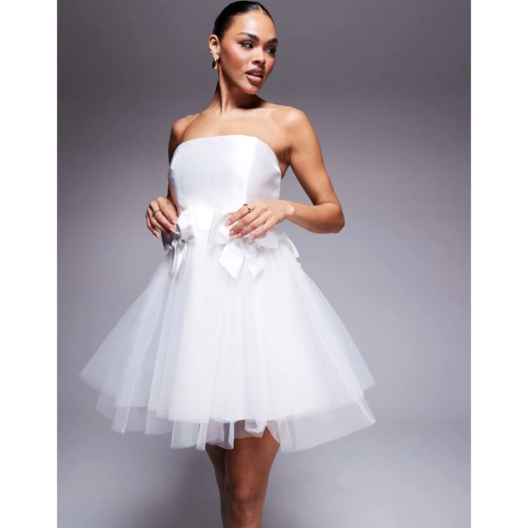 tulle mini dress white with Ruffled Bodice 42340 Boning to bodice Ever New Bridal bow tulle