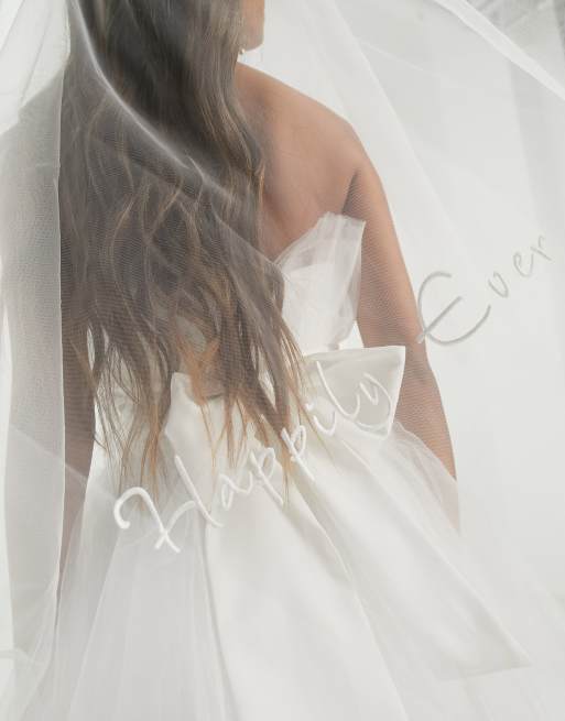 Ever New Bridal exclusive 'happily ever after' embroidered veil in ivory, 2 of 4