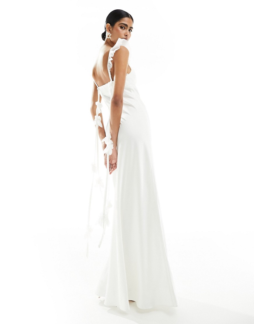 Bridal trailing rose maxi dress in ivory-White