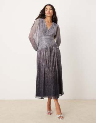 drop hem asymmetric plisse maxi dress in silver ombre-Navy