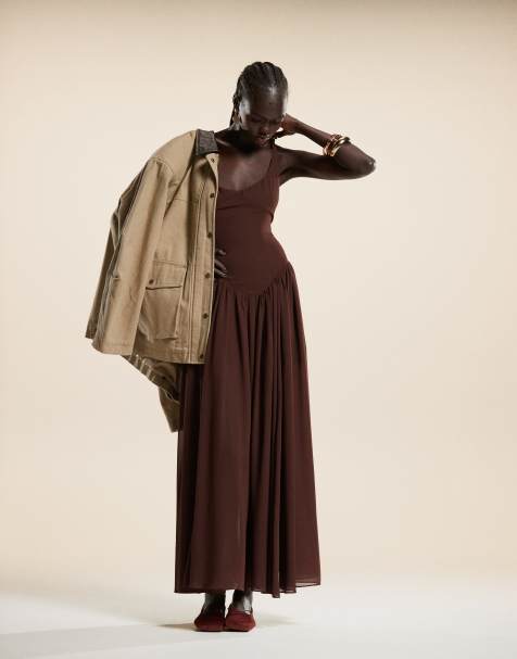 Ever New dropped hem pleated midaxi dress in chocolate brown - view 1