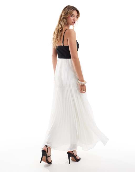 Ever New floral applique gown in black and cream, 3 of 4