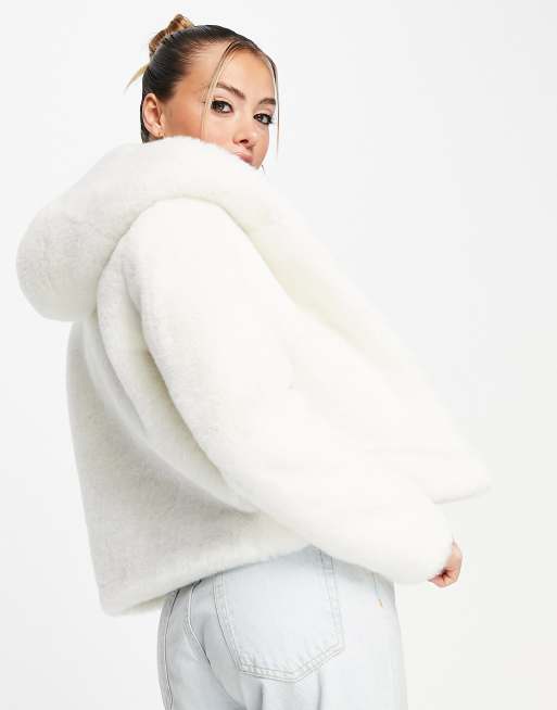 White fur best sale parka coat