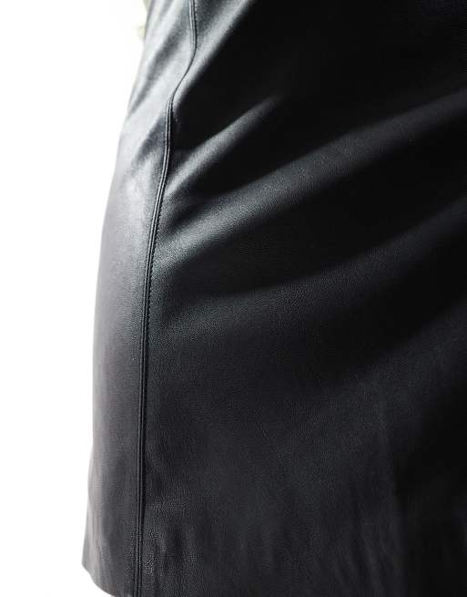 Ever New leather look midi skirt in black, 2 of 5