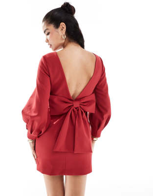 long sleeve bow back mini dress in deep red