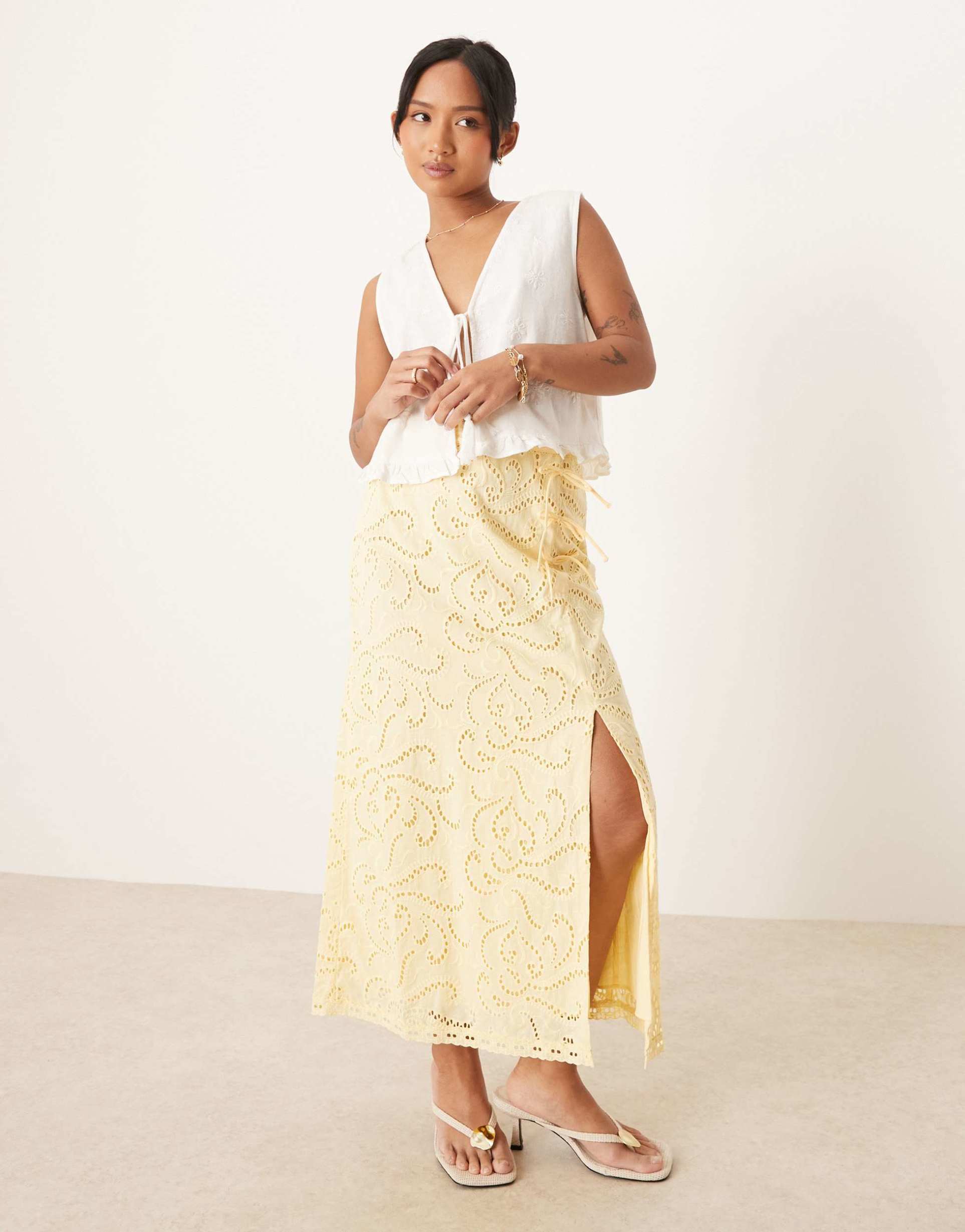 ever new petite linen look maxi skirt in yellow - part of a set