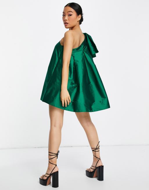 Ever New Petite oversized bow one shoulder mini dress in emerald 