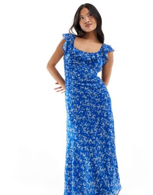 Ever New Petite Ruffle Sleeve Midi Dress In Ditsy Blue Floral