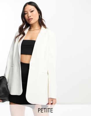 Ever New Petite tailored blazer in ivory-White