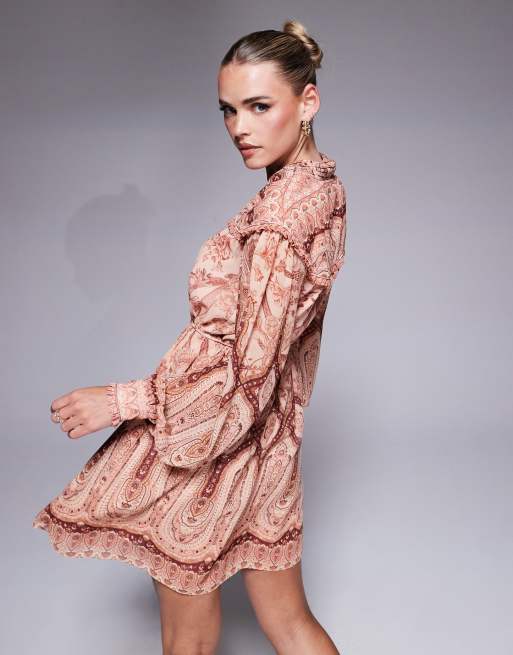 Ever New Petite tiered mini dress in mixed floral, 2 of 4