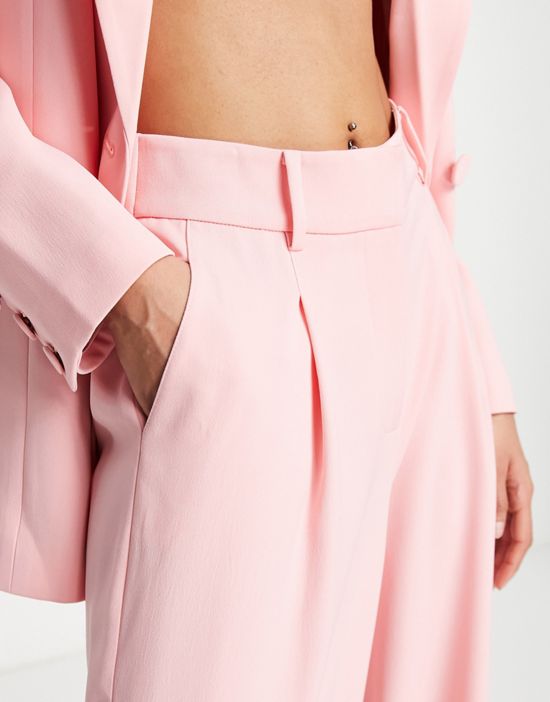 https://images.asos-media.com/products/ever-new-slouchy-suit-pants-in-pink-part-of-a-set/201967223-3?$n_550w$&wid=550&fit=constrain
