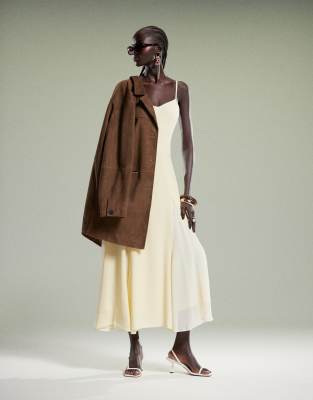 spliced maxi dress in lemon-Yellow