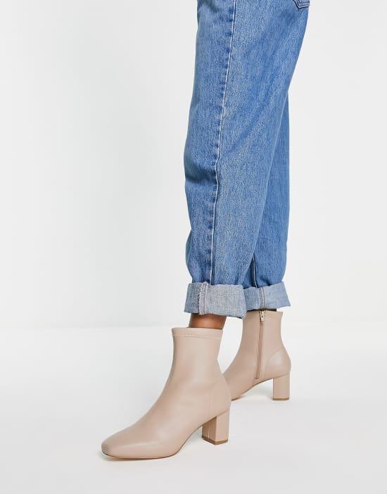 https://images.asos-media.com/products/ever-new-square-toe-ankle-boots-in-beige/200950120-2?$n_550w$&wid=550&fit=constrain