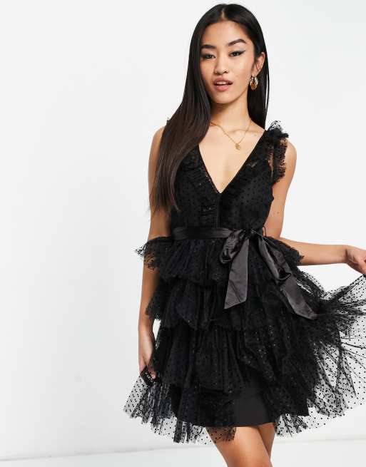 Short black dress with tulle outlet skirt