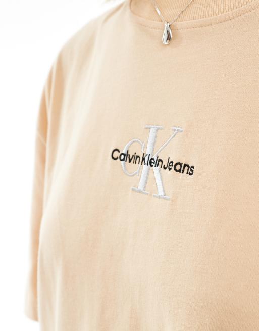 Exclusivité ASOS - Calvin Klein Jeans - T-shirt oversize à logo - Beige, 2 de 4