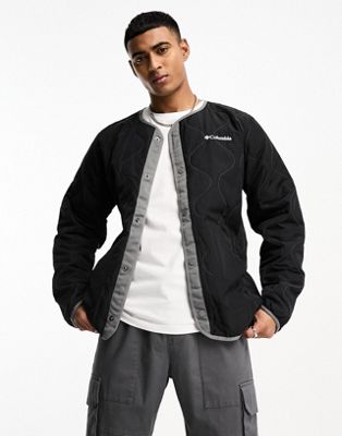 Columbia Doverwood crinkle fabric quilted liner jacket in black Exclusive at ASOS  - ASOS Price Checker