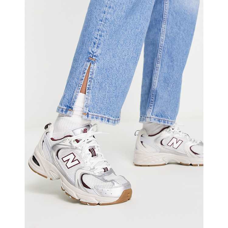 Exclusivit ASOS New Balance 530 Baskets Blanc et bordeaux