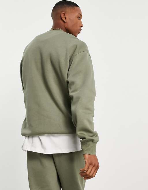 Pull reebok kaki new arrivals