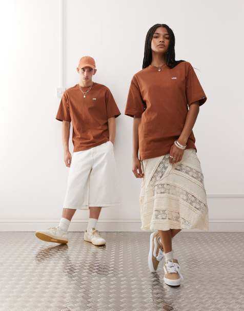 Exclusivité ASOS - Vans - T-shirt oversize avec logo sur le devant côté gauche - Marron - view 1