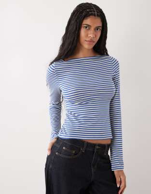 Exclusivité ASOS - - Annie - Top doux rayé à manches longues et encolure bateau - Bleu et jaune babeurre XL