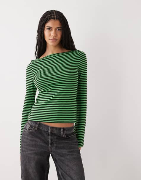 Exclusivité ASOS - Weekday - Annie - Top rayé doux au toucher à manches longues et encolure bateau - Noir/vert - view 1