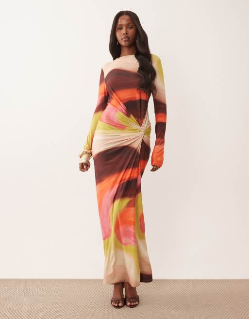 Exclusivité - Daska - Robe longue à imprimé abstrait avec manches longues et col montant effet torsadé - Multicolore