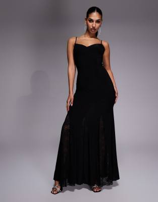 Exclusivité - - Robe longue et moulante en dentelle à bretelles fines avec dos échancré à godets - Noir 40