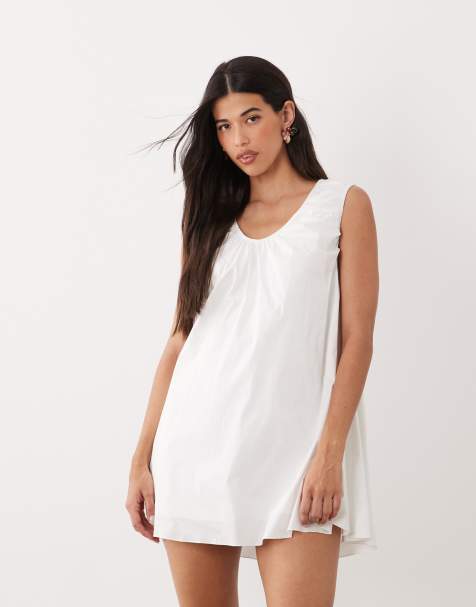 Exclusivité - Fashionkilla - Robe trapèze courte en popeline à encolure froncée dégagée - Blanc - view 1