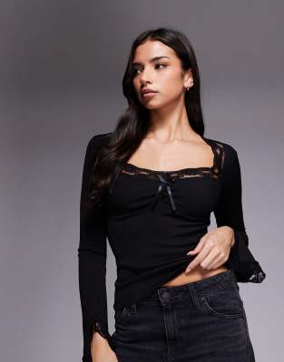 Exclusivité - Fashionkilla - Top froncé sur l'avant en coton mélangé avec manches évasées et bordures dentelle - Noir