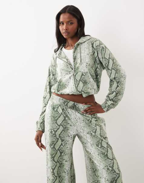 Exclusivité - Juicy Couture - Sweat d'ensemble à capuche zippé en velours - Vert serpent - view 1