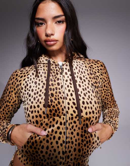 Exclusivité Juicy Couture x ASOS - Sweat à capuche d'ensemble zippé à motif guépard naturel - Marron, 4 de 4