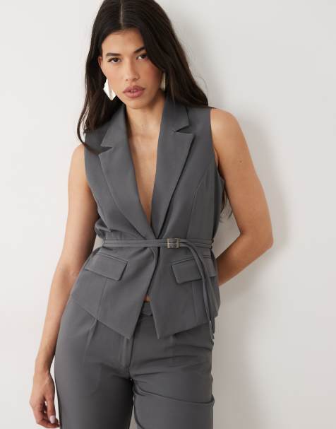 Exclusivité - Kaiia - Gilet de costume d'ensemble style années 90 avec détail croisé et taille cintrée - Anthracite - view 1