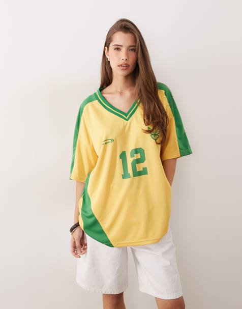 Exclusivité - Kaiia - Maillot de football oversize à col V - Jaune/vert - view 1