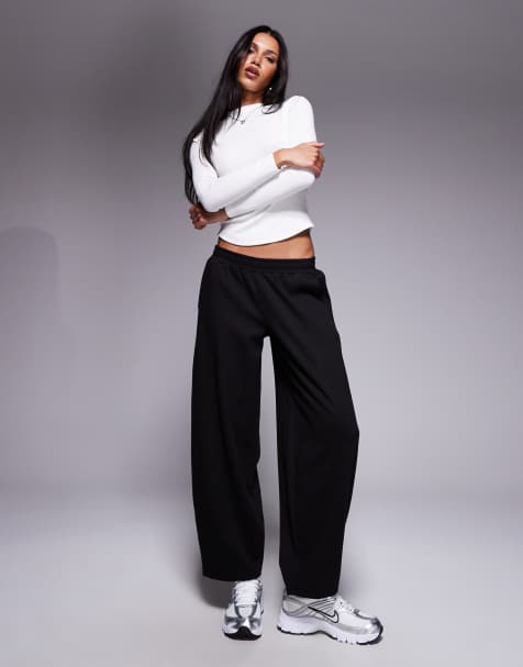 Exclusivité - Kaiia - Pantalon de jogging coupe droite riche en coton avec détail coutures - Noir - view 1