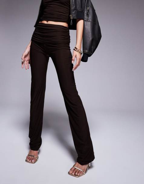 Exclusivité - Kaiia - Pantalon d'ensemble ajusté puis évasé avec taille rabattue - Marron chocolat - view 1