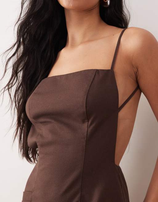 Exclusivité - Kaiia - Robe courte ajustée en lin mélangé à bretelles et dos ouvert - Chocolat, 3 de 4