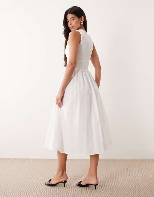 Exclusivité - Kaiia - Robe longue en popeline de coton à détails boutonnés avec décolleté en cœur et taille basse en V - Blanc, 4 de 4