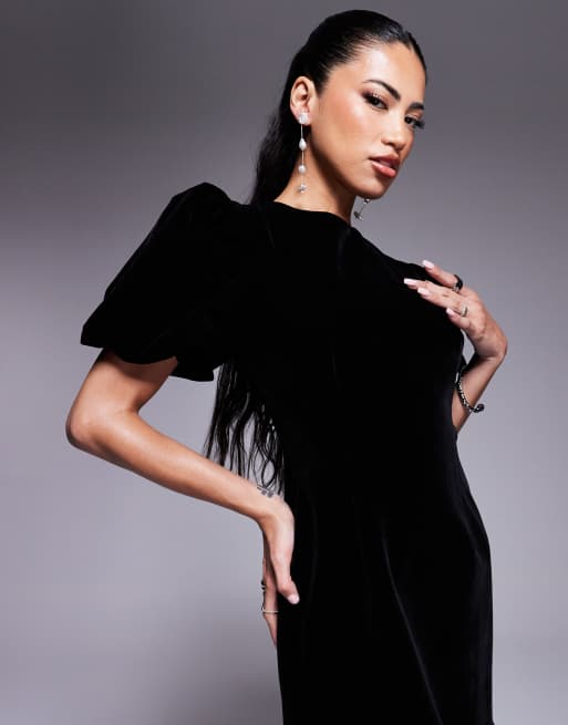 Exclusivité - Kaiia - Robe longue en velours à ourlet plongeant, manches bouffantes et dos ouvert - Noir, 4 de 4