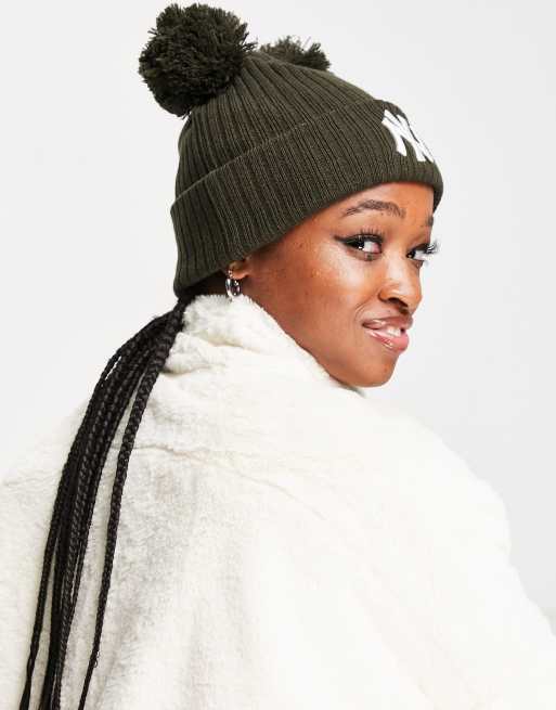 Exclusivité - New Era - Bonnet côtelé avec deux pompons et inscription NY - Marron, 4 de 4