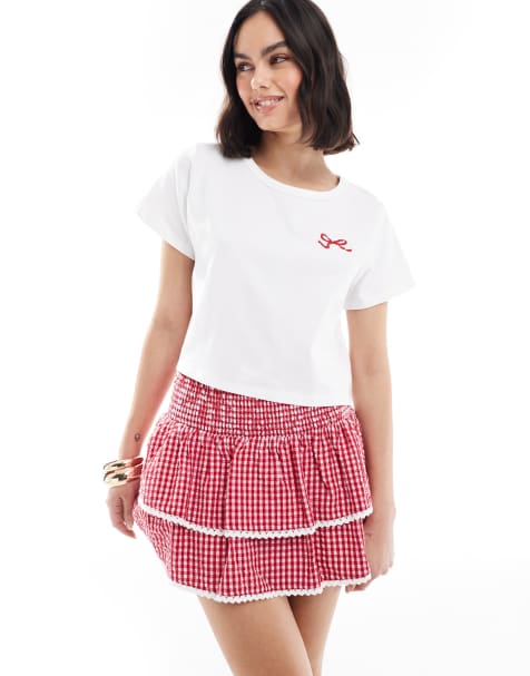 Exclusivité - The Frolic - Ensemble t-shirt crop top et jupe à froufrous avec motif nœud - Blanc - view 1