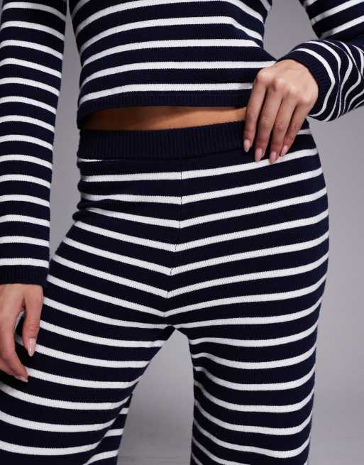 Exclusivité - The Frolic - Pantalon d'ensemble ample en maille avec taille élastique - Bleu marine/crème, 3 de 5