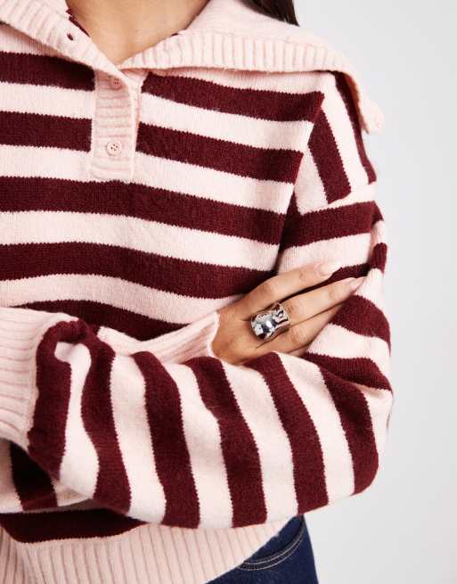 Exclusivité - The Frolic - Pull boutonné avec col oversize à volants - Rayures roses et bordeaux, 2 de 4