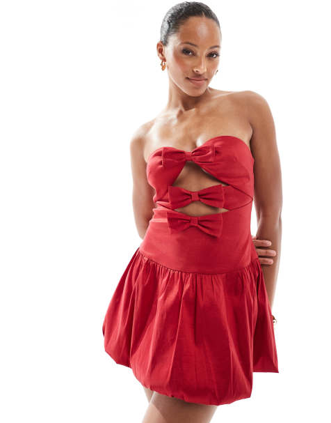 Exclusivité - The Frolic - Robe courte bandeau coupe boule avec découpes et nœuds en satin - Rouge - view 1
