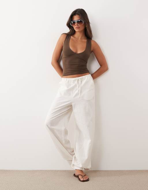 Exclusivité - The Frolic - Top dos nu à décolleté plongeant - Chocolat, 3 de 4